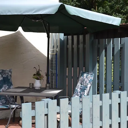Neue Moderne Ferienwohnung, Separater Eingang, Seenaehe * 克拉科夫西